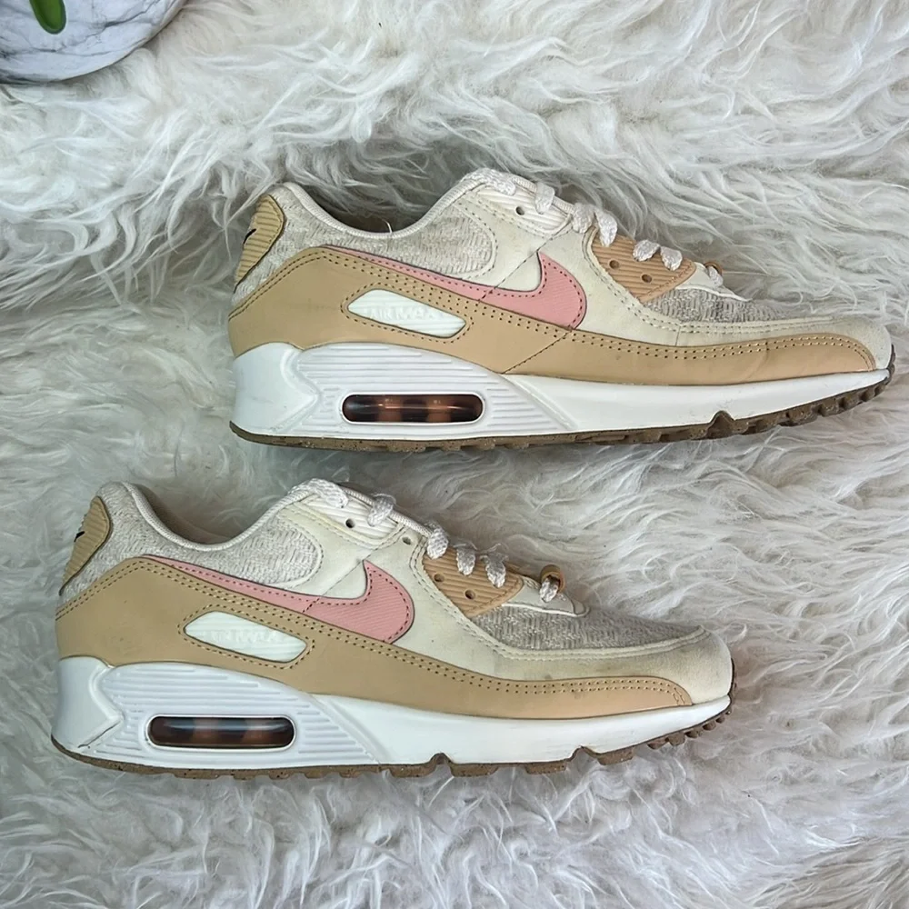 Nike Women’s Air Max 90 SE 'Sun Club - Sail Arctic Orange' Sneakers Size 8 US - Picture 7 of 17